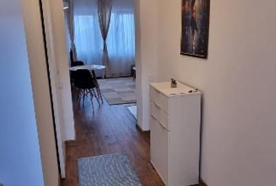 Ap. 2 camere, in Peninsula zona Cazino, termen lung. Renovat integral. - 2