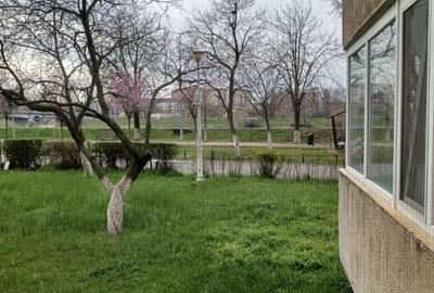 Apartament cu 4 camere semidecomandat, mobilat în Decebal - 18