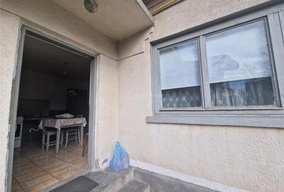 Casa pe sol, teren 321 mp - George Enescu - 2