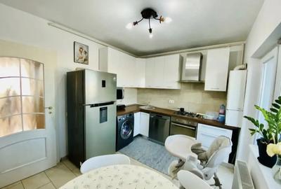 Inchiriez apartament 2 camere decomandat - 2