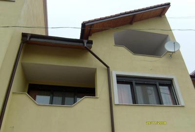 Vilă 3 nivele + pod, 220 mp utili, acces 2 străzi, Găvana 3 – preț 200.000 € - 3