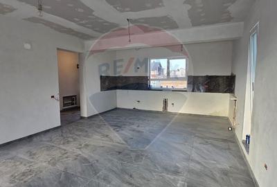 Casă cu 4 camere cu Teren 331 Mp în Crevedia - 5