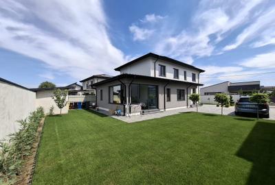 Casa ultramoderna cu finisaje top - 3