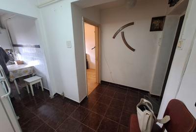 GARA CARREFOUR MARKET 3 CAMERE ET.1  LIBER   COD 158766 - 6
