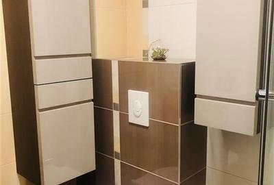 Apartament cu 3 camere decomandat, mobilat în Tractorul - 16