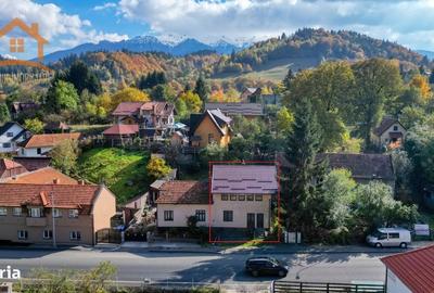 Casă cu 3 camere cu Teren 385 Mp în Moieciu - 1