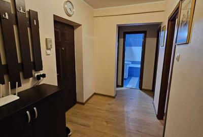 Apartament cu 2 camere decomandat în Central - 3