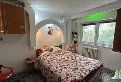 Apartament 3 camere 2 bai bloc 1984 zona metrou 1 Decembrie 1918 - 5