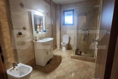 Casă cu 5 camere cu Teren 500 Mp în Criș - 9