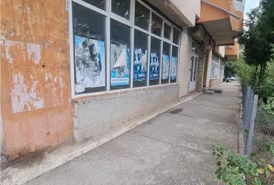 Spațiu comercial, de 106 mp, în Central - 8