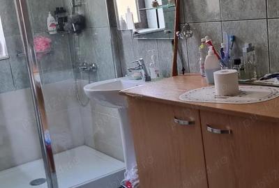 Casă cu 5 camere cu Teren 650 Mp în Central - 9
