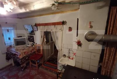 Casă cu 3 camere cu Teren 600 Mp în Central - 2