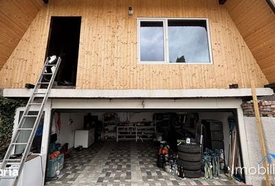 Casă cu 7 camere cu Teren 700 Mp în Petros - 6