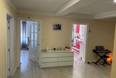 Casă cu 4 camere în Moșnița Veche - 1