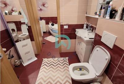 Casă individuală cu 6 camere cu Garaj în Tractorul - 7