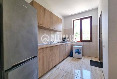 Casă individuală cu 7 camere cu Canalizare în Central - 4