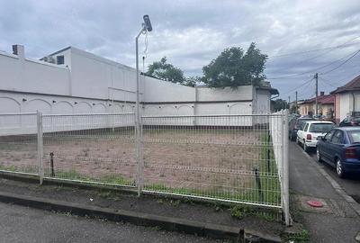 Spațiu comercial, de 1 mp, în Sud - 2