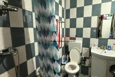 Apartament cu 4 camere semidecomandat în Apărătorii Patriei - 9