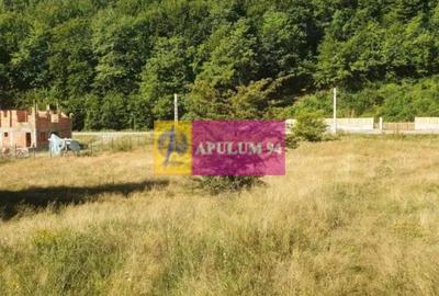 Teren de 744 mp, în Periferie - 8