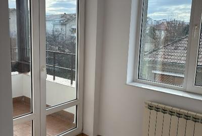 Apartament cu 3 camere decomandat în Andrei Mureșanu - 5