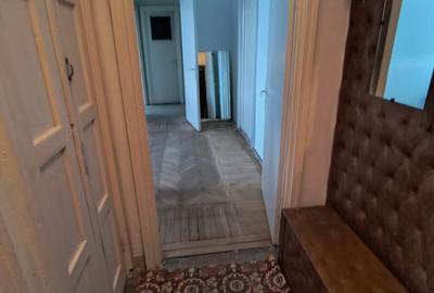 PRIMARIE APARTAMENT CU 4 CAMERE , VEDERE MARE 74 MP PRET 99000 EURO - 7