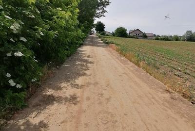 Teren de 5800 mp, în Central - 4