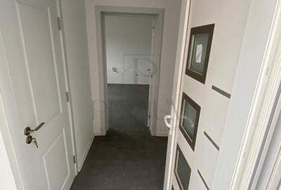 Casă cu 3 camere în Bucovăț - 8