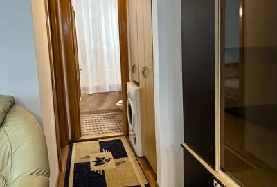 Apartament 3 camere zona 1 mai - 1