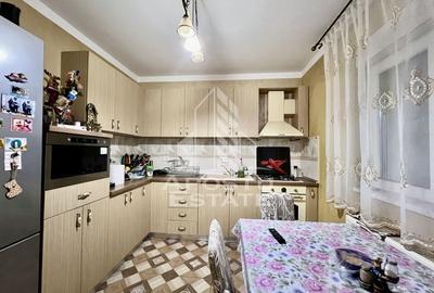 Casa individuala renovata, 2 fronturi stradale, centrala proprie - 11