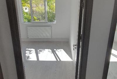 2Camere decomandat,Zona Tomis Nord - 9