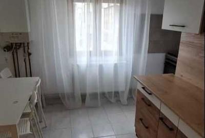 Apartament cu 3 camere decomandat în Bucovina - 2