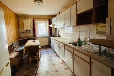 Vand apartament 3 camere - 1