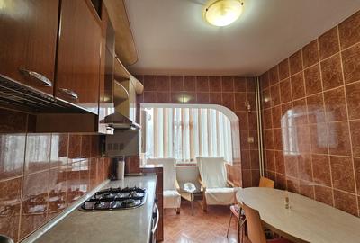 Apartament cu 2 camere decomandat în Micro 17 - 7