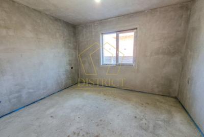 Casă individuală cu 3 camere cu Canalizare în Ghiroda - 6