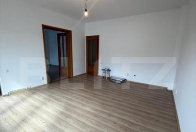 Apartament cu 3 camere semidecomandat în Cantacuzino - 9