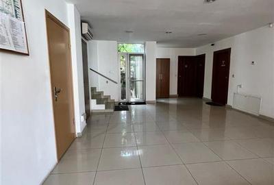 RECO spatiu comercial de vanzare in zona  ultra centrala - 2