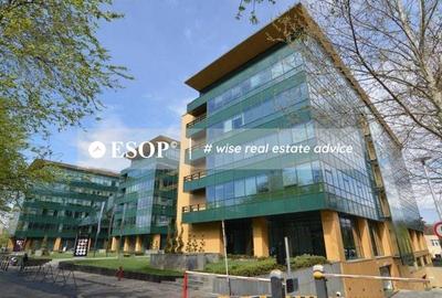 Spațiu comercial, de 150 mp, în Central - 3