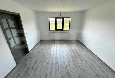 Casa de 4 camere, plan parter, 450 mp teren, Holboca - 2