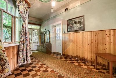 Casa solida cu 4 camere, demisol si garaj - Pecica - 12