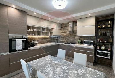 Casă individuală cu 4 camere cu Canalizare în Sud - 5