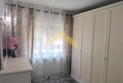 Apartament 3 camere de inchiriat Micalaca Apartament 3 camere de inchiriat Micalaca - 8