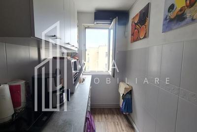 Apartament cu 3 camere semidecomandat în Central - 4
