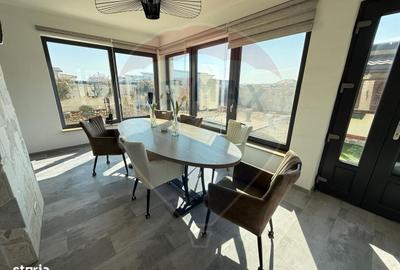 Casă cu 4 camere în Central