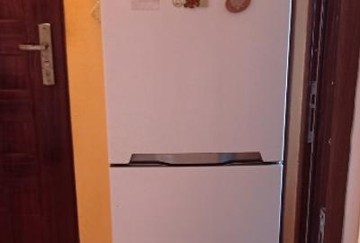 Apartament 3 camere! pret negociabil! Str. Radu Negru - 12