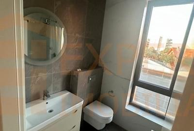 Vila deosebita de vanzare - zona Mamaia Nord pe malul lacului - 13