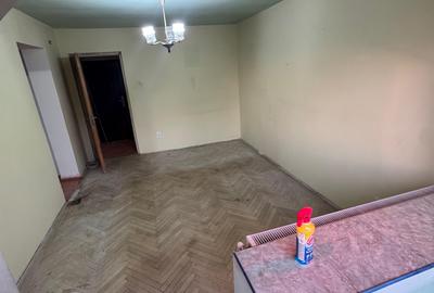 2 cam, et.3, 40mp, bl.caramida, cu C.T, fara imbunatatiri,Intr.Buzesti - 7