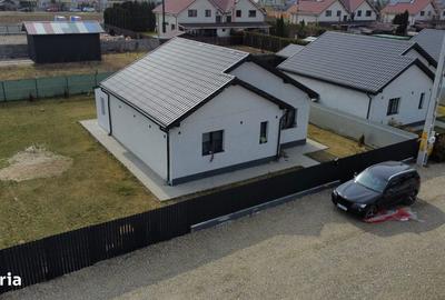 Casă cu 4 camere cu Teren 720 Mp în Hemeiuș - 6