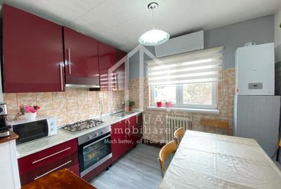 Apartament cu 4 camere decomandat, mobilat în Lazaret - 5