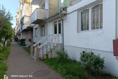 Apartament cu 3 camere de vanzare in Reghin str. Fagarașului - 7