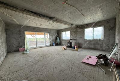 Casa la rosu dispusa pe Parter | 740 Teren | Sag - 7